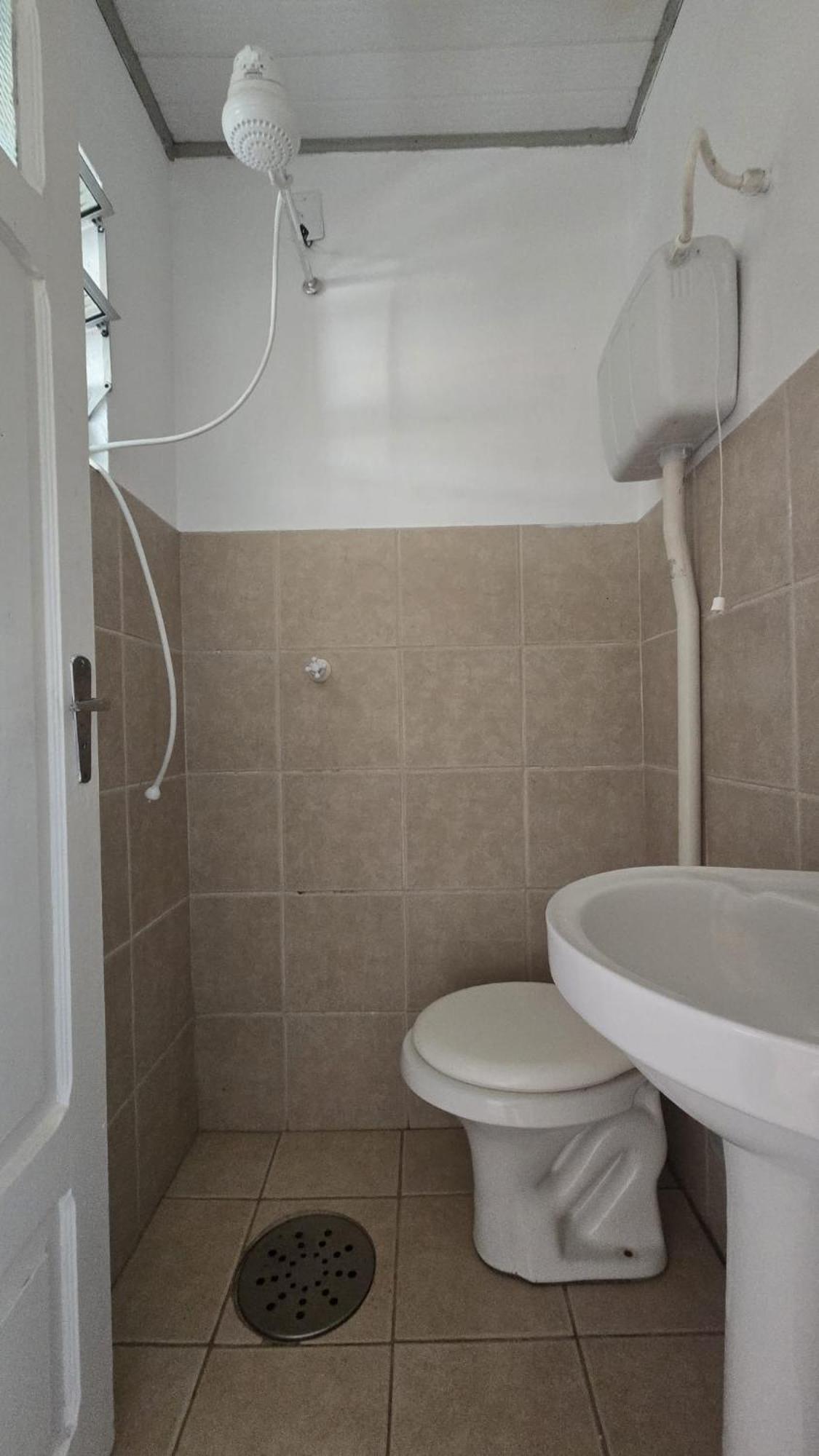 Hostel Proximo A Shopping Total - Rodoviaria - Hosp Presidente Vargas *