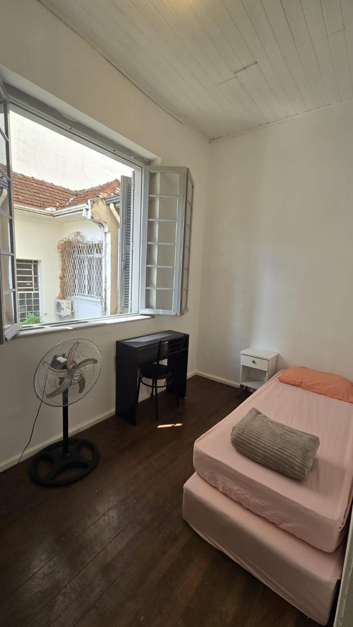 Proximo A Shopping Total - Rodoviaria - Hosp Presidente Vargas Hostel