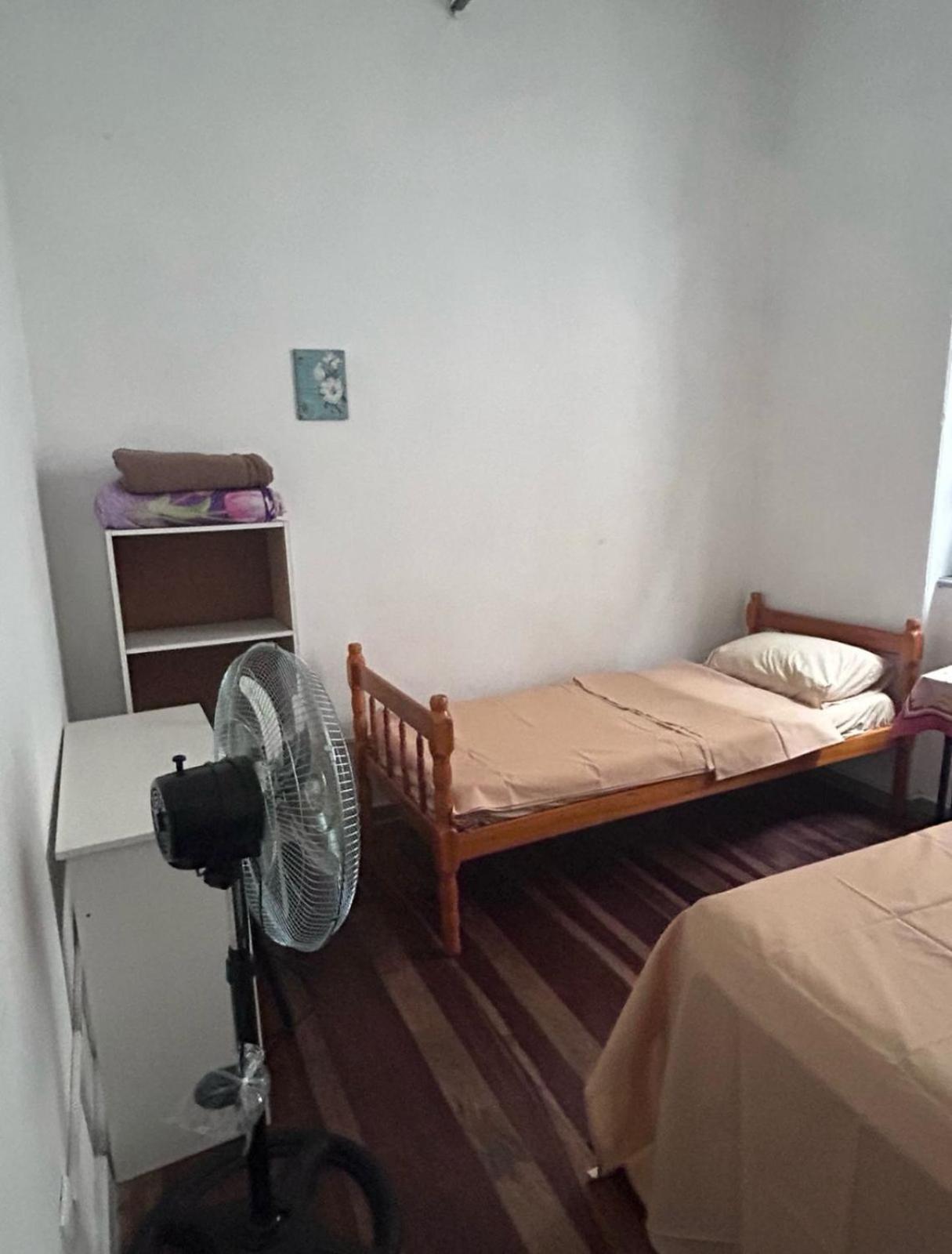 Hostel Proximo A Shopping Total - Rodoviaria - Hosp Presidente Vargas